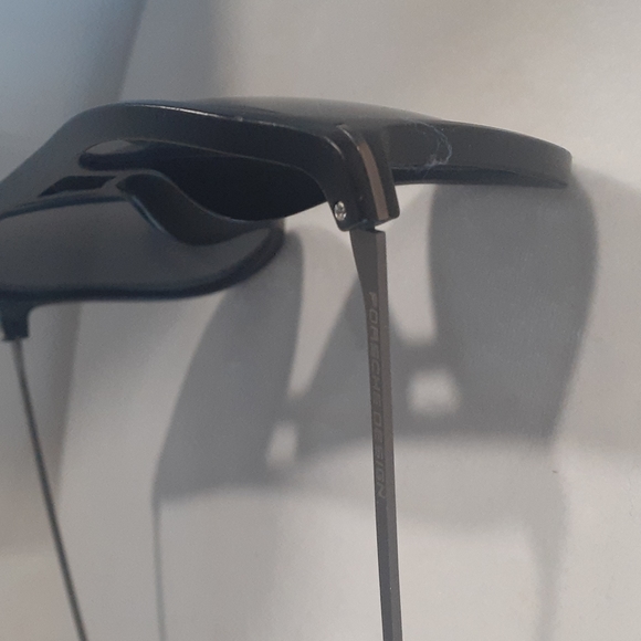 Porsche design black oval sunglasses - Picture 14 of 14